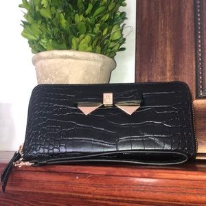 EUC Anne Klein Wallet with Wristlet Strap